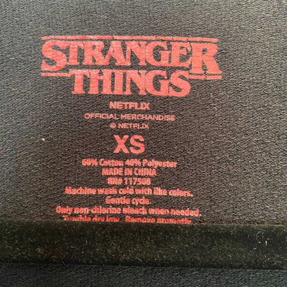 Stranger Things Summer of 85 Netflix Junior's Size XS Black Long Sleeve Sweater - Picture 7 of 7